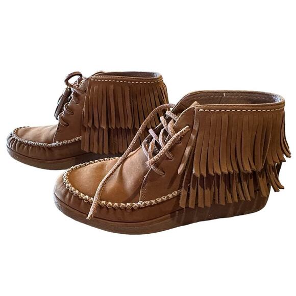 Ugg Women’s Size 5 Golden Brown Suede Fringed Moccasin Style Booties - Picture 2 of 12